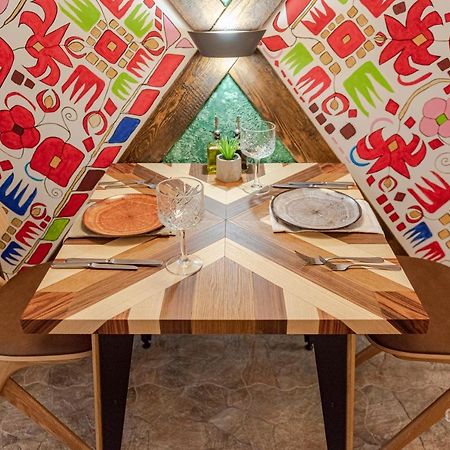103 Alpine Hotel Panichishte Bagian luar foto